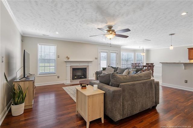 129 Crescent Drive, Raeford, NC 28376