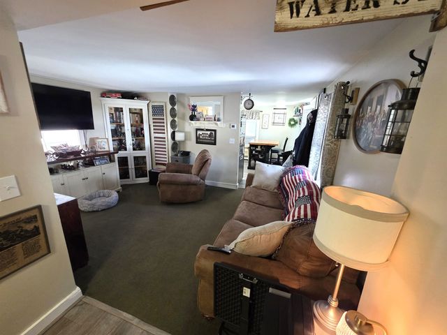 15 Winter Street, Farmington, NH 03835