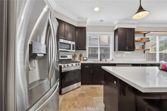 44057 Festivo Street, Temecula, CA 92592