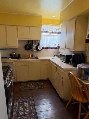 312 Coolidge Street, Coalinga, CA 93210