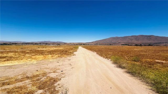 41119108 Glendale, Hesperia, CA 92345