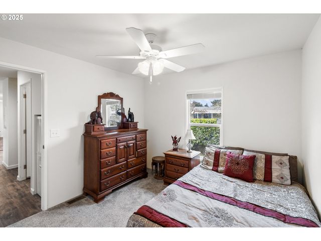 5335 MAIN St 187, Springfield, OR 97478