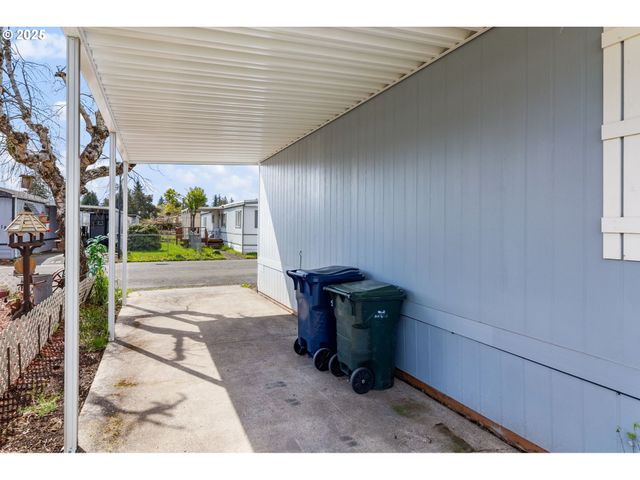 5335 MAIN St 187, Springfield, OR 97478