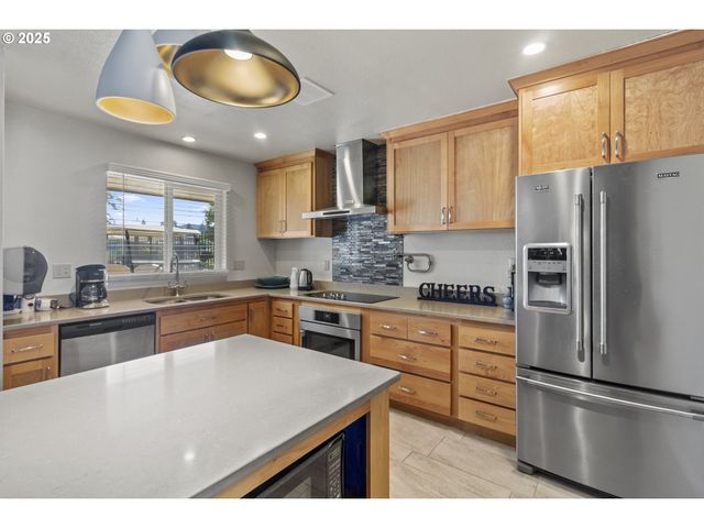 5335 MAIN St 187, Springfield, OR 97478