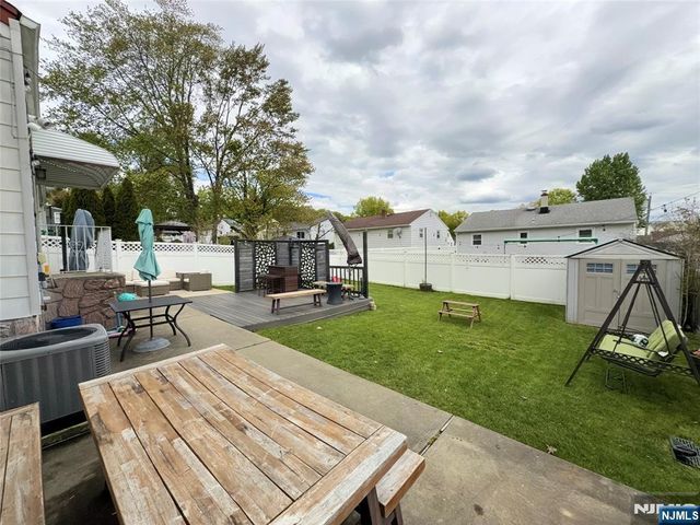 318 Cumberland Avenue, Paterson, NJ 07502