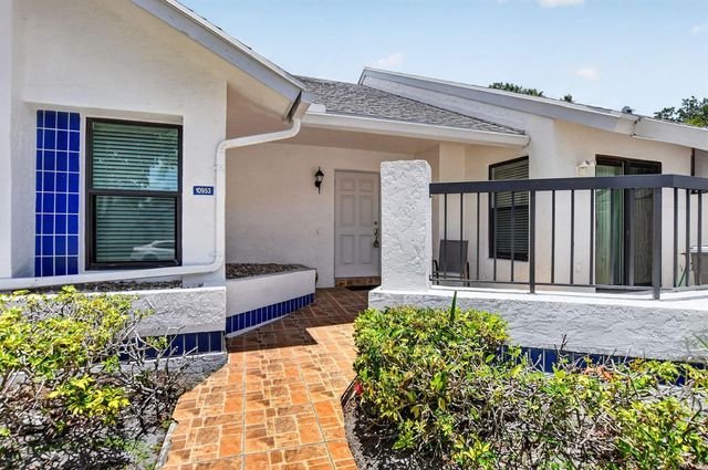 10953 Lake Front Place, Boca Raton, FL 33498