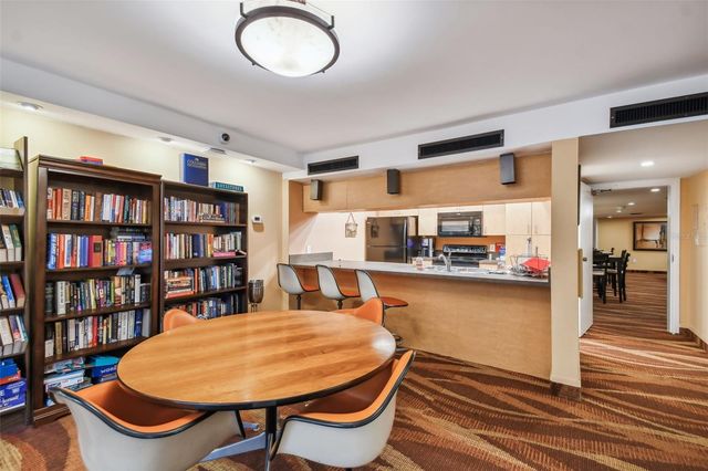 4141 BAYSHORE BOULEVARD 1106, Tampa, FL 33611