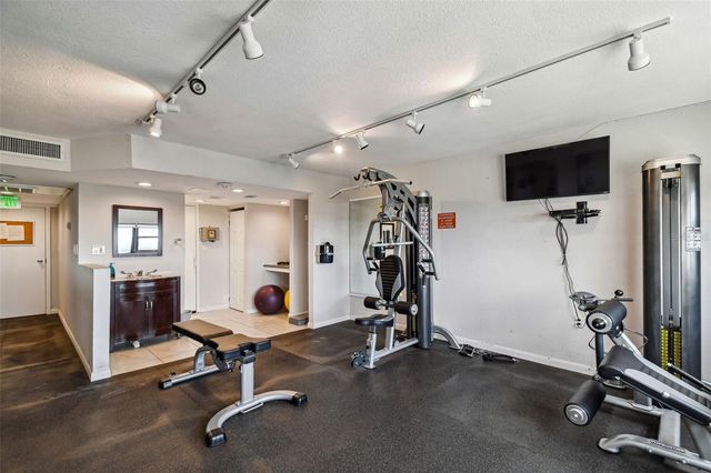 4141 BAYSHORE BOULEVARD 1106, Tampa, FL 33611