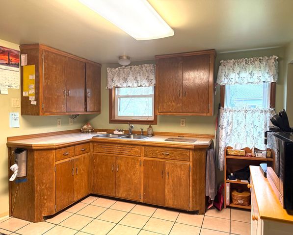 405 Campbell Street, Bay City, MI 48708