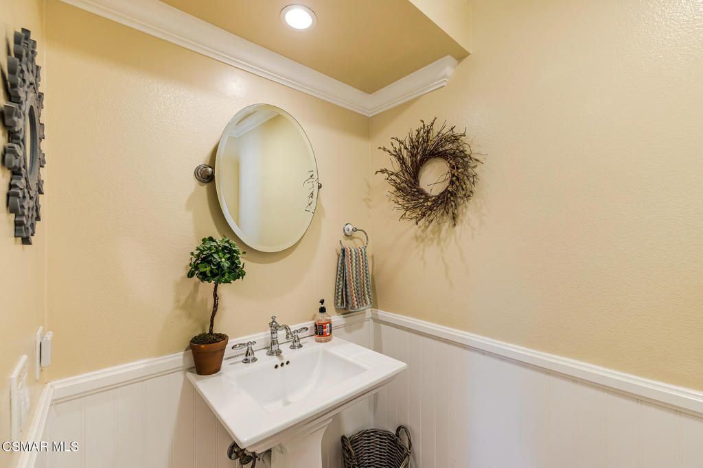 Image 25 of property listing at 13954 Keisha Drive, Moorpark, CA 93021