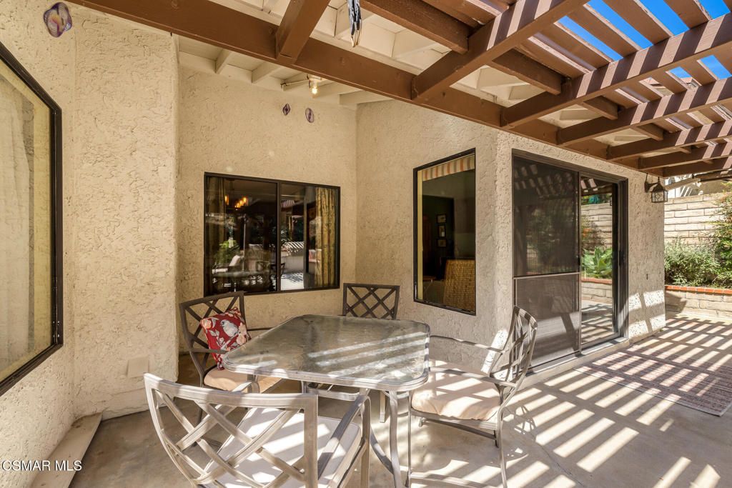 Image 42 of property listing at 13954 Keisha Drive, Moorpark, CA 93021