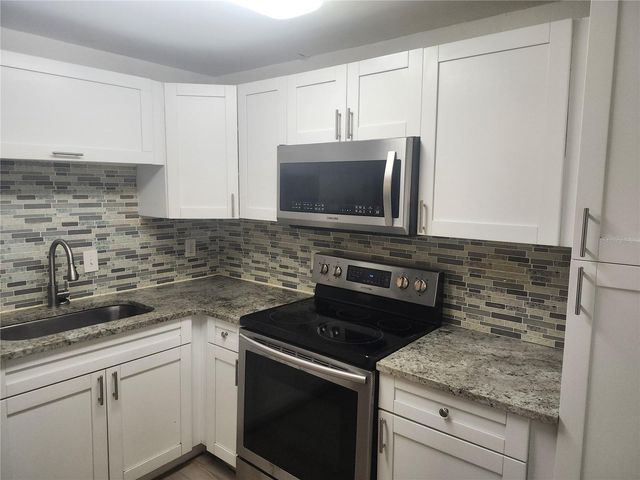 12727 N OLA AVENUE, Tampa, FL 33612