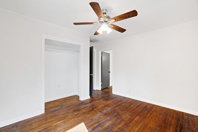 2025 Cedar Street, Paris, TX 75460