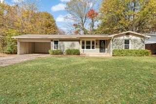 2025 Cedar Street, Paris, TX 75460