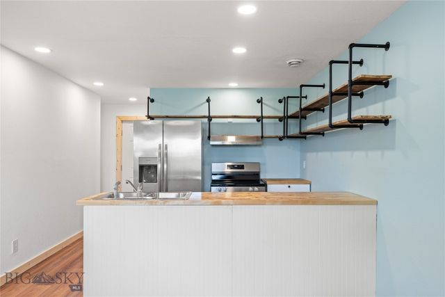 907 Empire, Butte, MT 59701