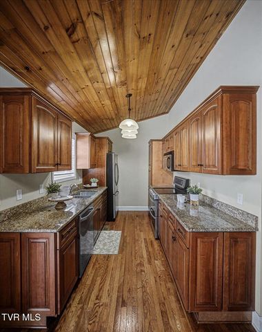 34 Bridgewater Court -, Gray, TN 37615