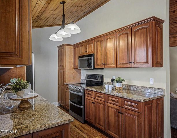 34 Bridgewater Court -, Gray, TN 37615