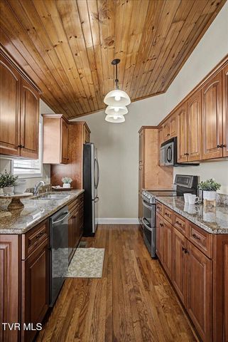 34 Bridgewater Court -, Gray, TN 37615