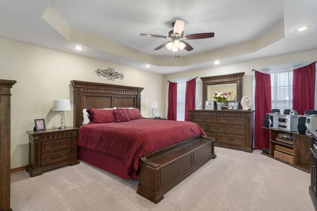 3265 W Grandview Street, Springfield, MO 65803