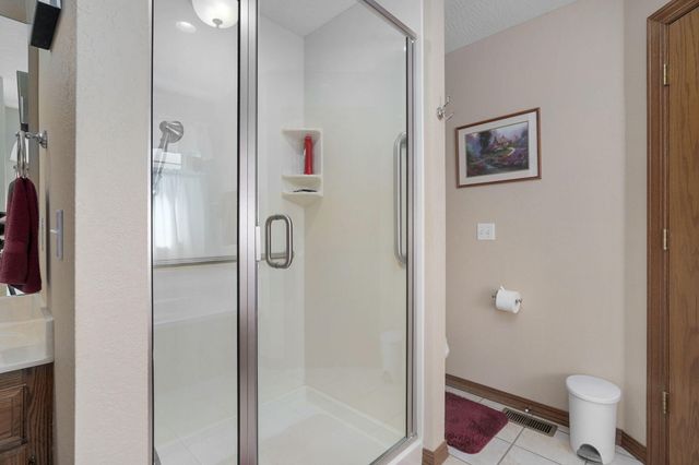 3265 W Grandview Street, Springfield, MO 65803