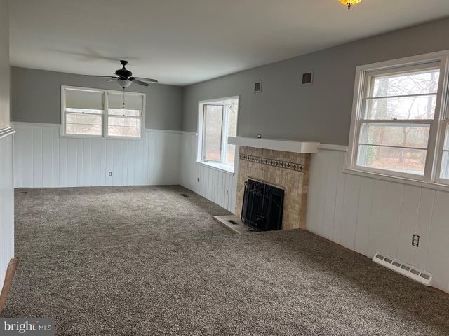 502 GLIDER AVE, Berlin, NJ 08009