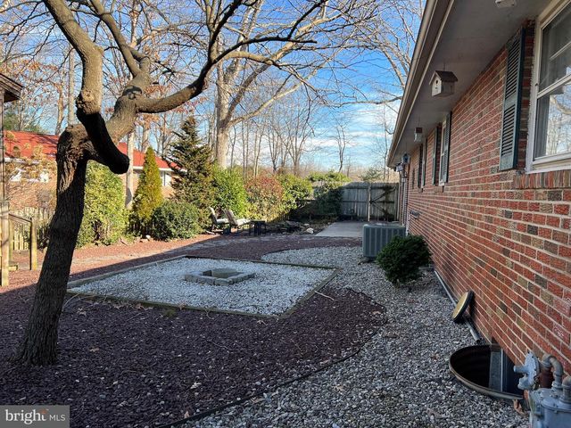 502 GLIDER AVE, Berlin, NJ 08009