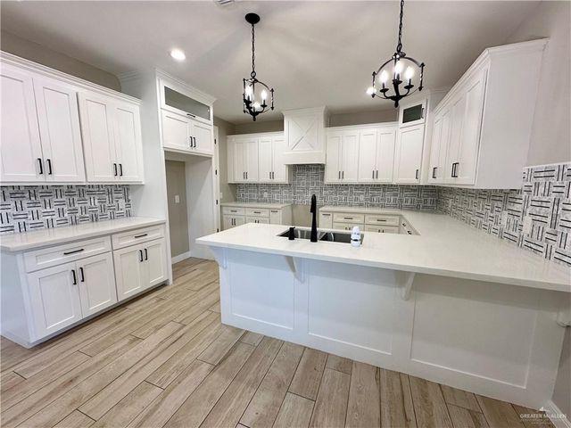 8904 N 27th Lane, Mcallen, TX 78504