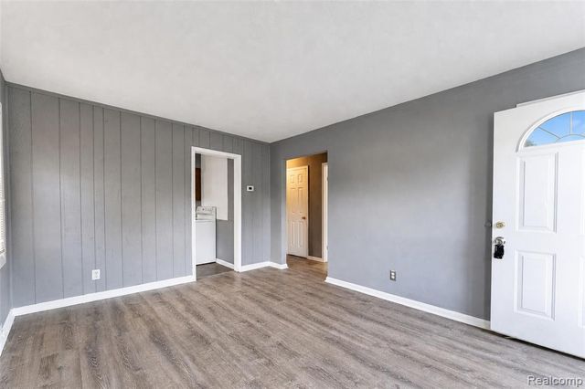 26137 Superior Road, Taylor, MI 48180