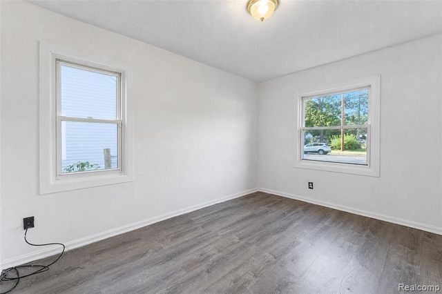 26137 Superior Road, Taylor, MI 48180