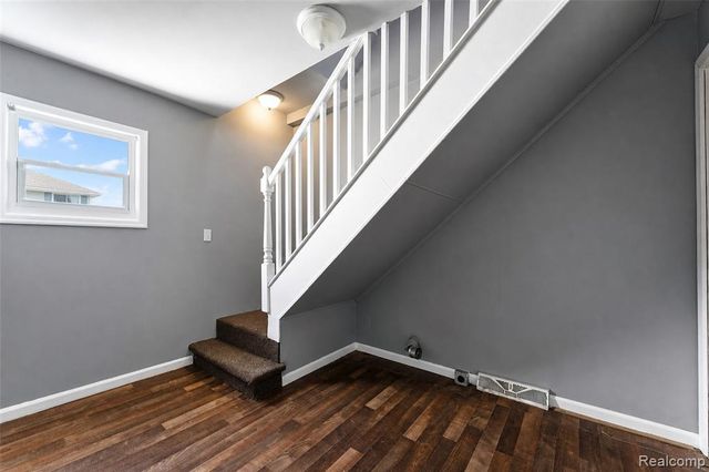 26137 Superior Road, Taylor, MI 48180