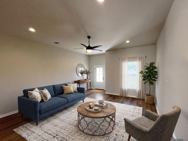 2086 Sherri's Way, Port Allen, LA 70767