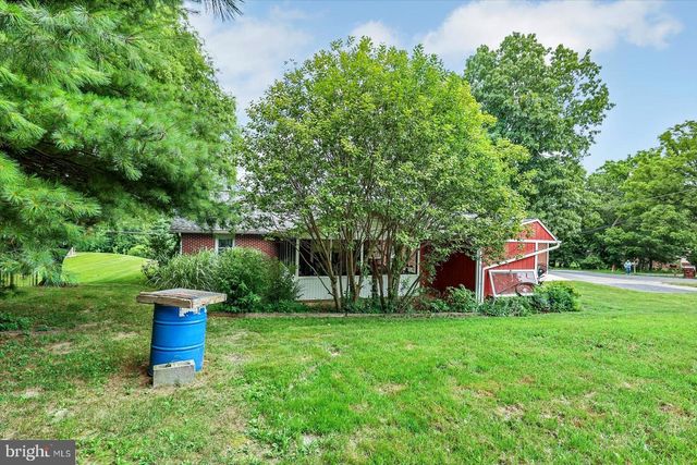 10 GRASSHOPPER LN, Fairfield, PA 17320
