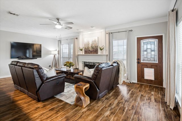 7624 Tallow Drive, Irving, TX 75063