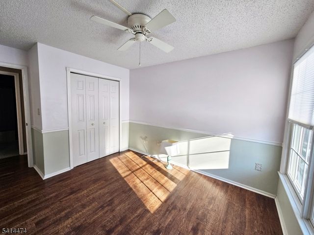 428 Azalea Terrace, Branchburg Twp., NJ 08876