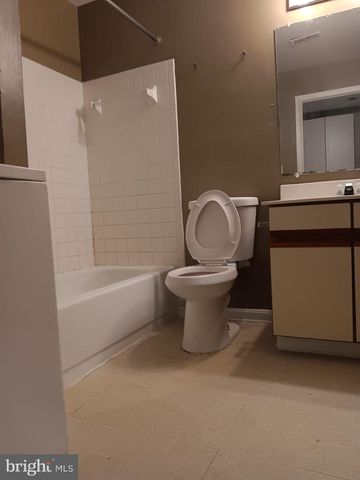 1647 CARRIAGE HOUSE TER #1647-C, Silver Spring, MD 20904