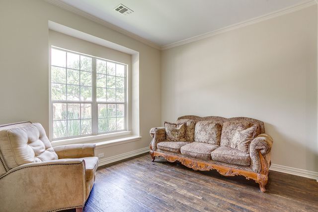 6898 Valley Brook Drive, Frisco, TX 75035