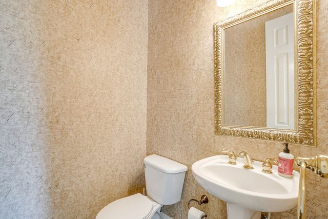 6898 Valley Brook Drive, Frisco, TX 75035