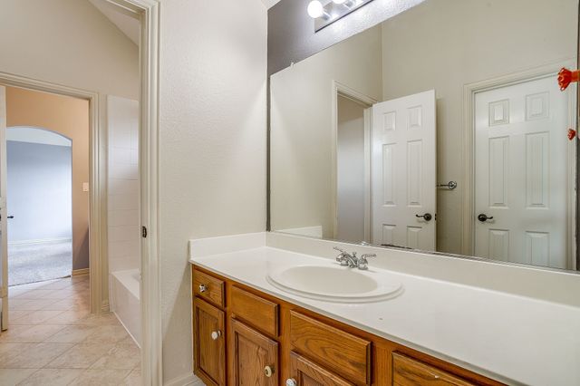 6898 Valley Brook Drive, Frisco, TX 75035
