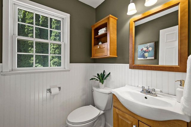 6413 Landfall Drive, Madison, WI 53705
