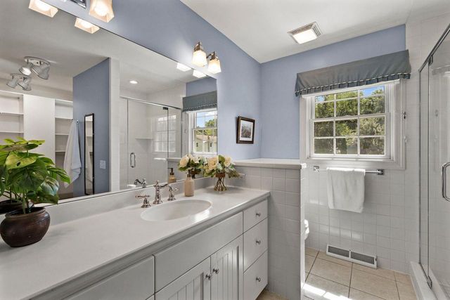 6413 Landfall Drive, Madison, WI 53705