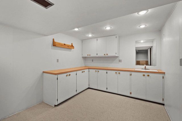 6413 Landfall Drive, Madison, WI 53705