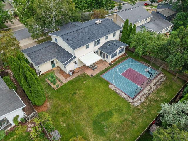 6413 Landfall Drive, Madison, WI 53705
