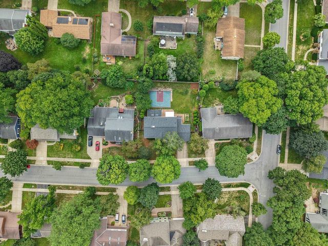 6413 Landfall Drive, Madison, WI 53705