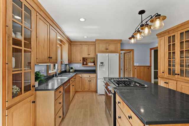 6413 Landfall Drive, Madison, WI 53705