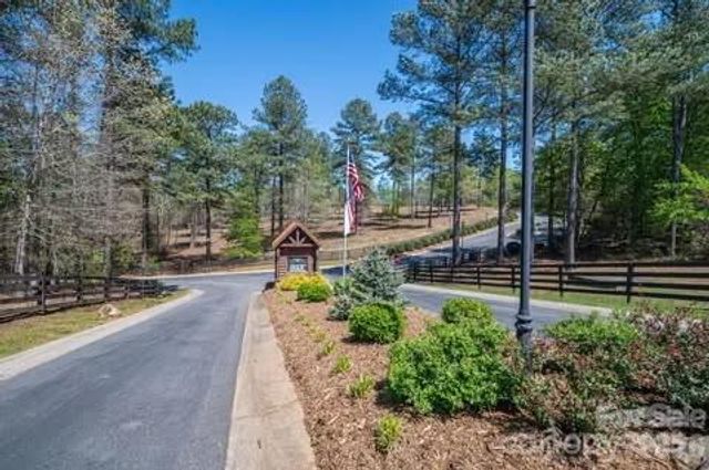 1018 Cliffview Drive 36, Connelly Springs, NC 28612