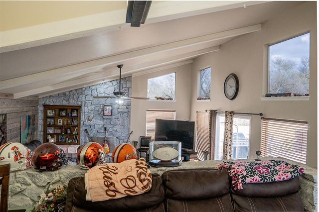 8301 Willow Creek Boulevard, Oklahoma City, OK 73162