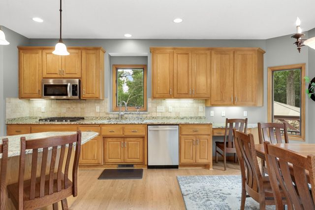 679 Oakgreen Avenue Court N, West Lakeland Twp, MN 55082