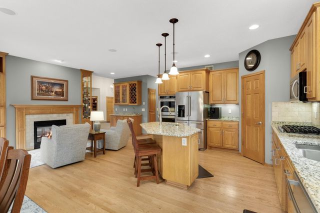 679 Oakgreen Avenue Court N, West Lakeland Twp, MN 55082