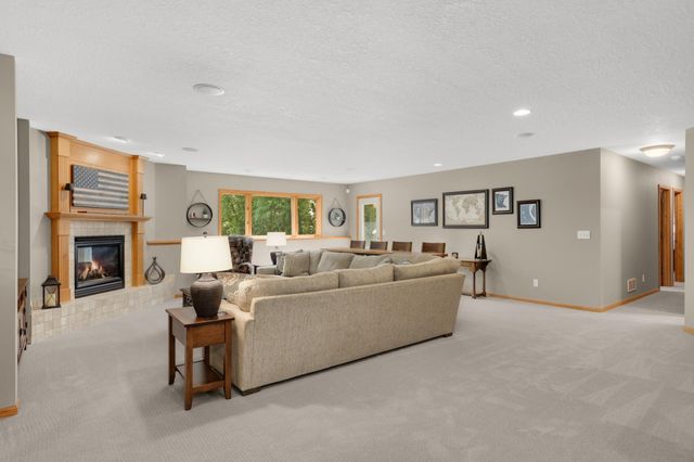 679 Oakgreen Avenue Court N, West Lakeland Twp, MN 55082