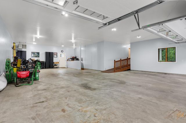 679 Oakgreen Avenue Court N, West Lakeland Twp, MN 55082